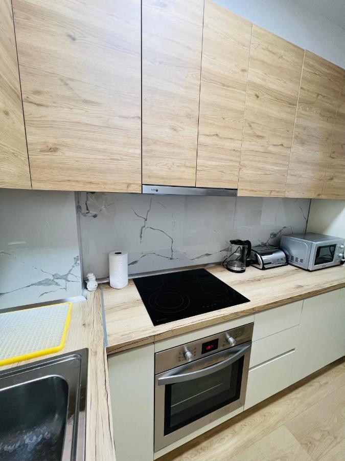 Apartament Lovely Apartment, Free Parking *