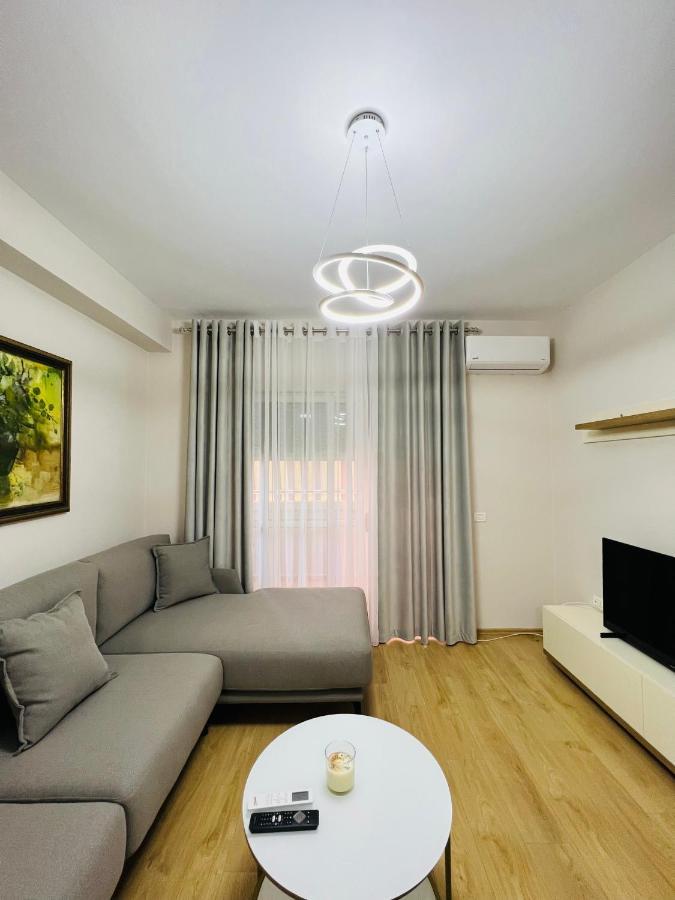 Apartament Lovely Apartment, Free Parking *