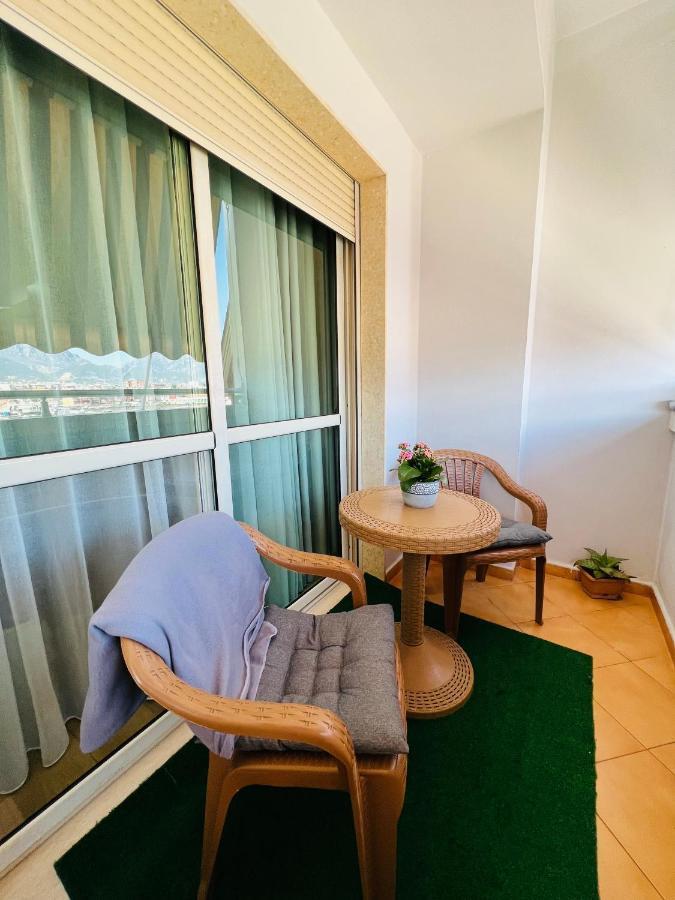 Apartament Lovely Apartment, Free Parking
